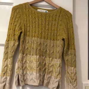 Wome wool sweater